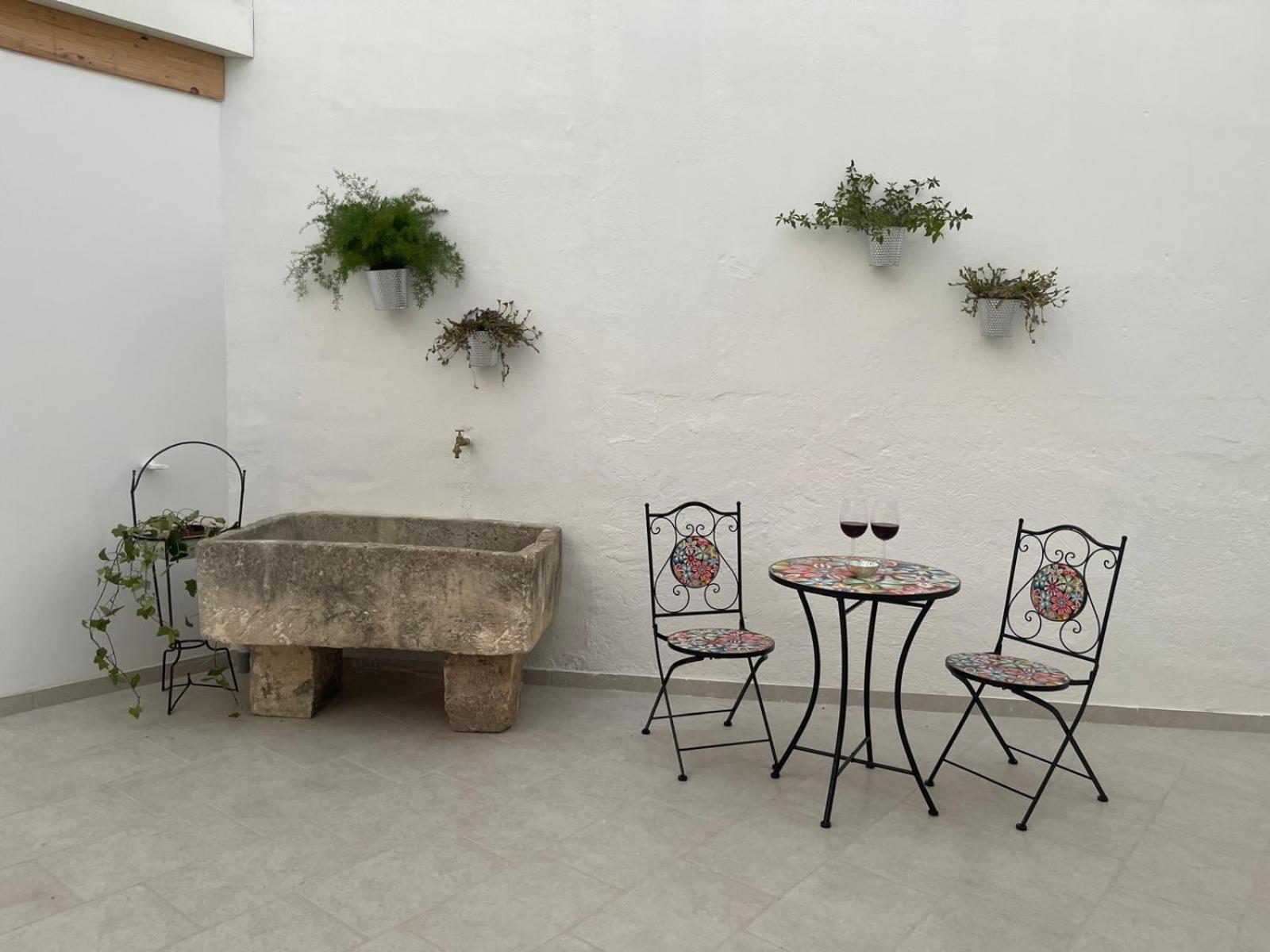 Cortile Carducci Hotel Racale Exterior foto